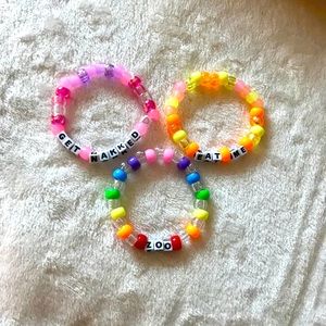 Bracelets beaded rainbow colors glow set